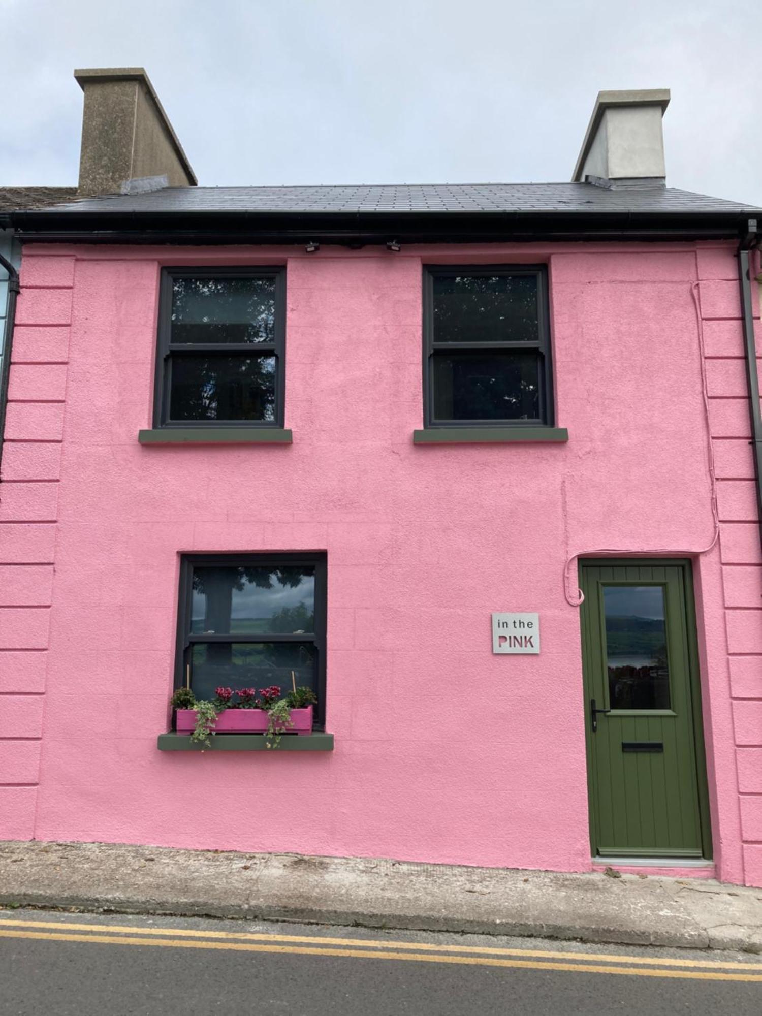 In The Pink Villa Dungarvan  Kültér fotó